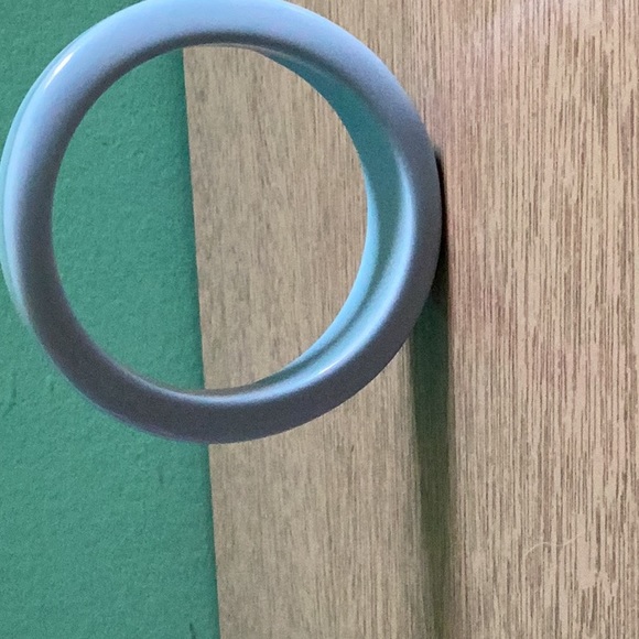 Vintage 80s Bangle Bracelet - Picture 4 of 6